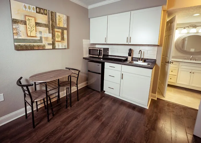 Branson King Resort And Suites